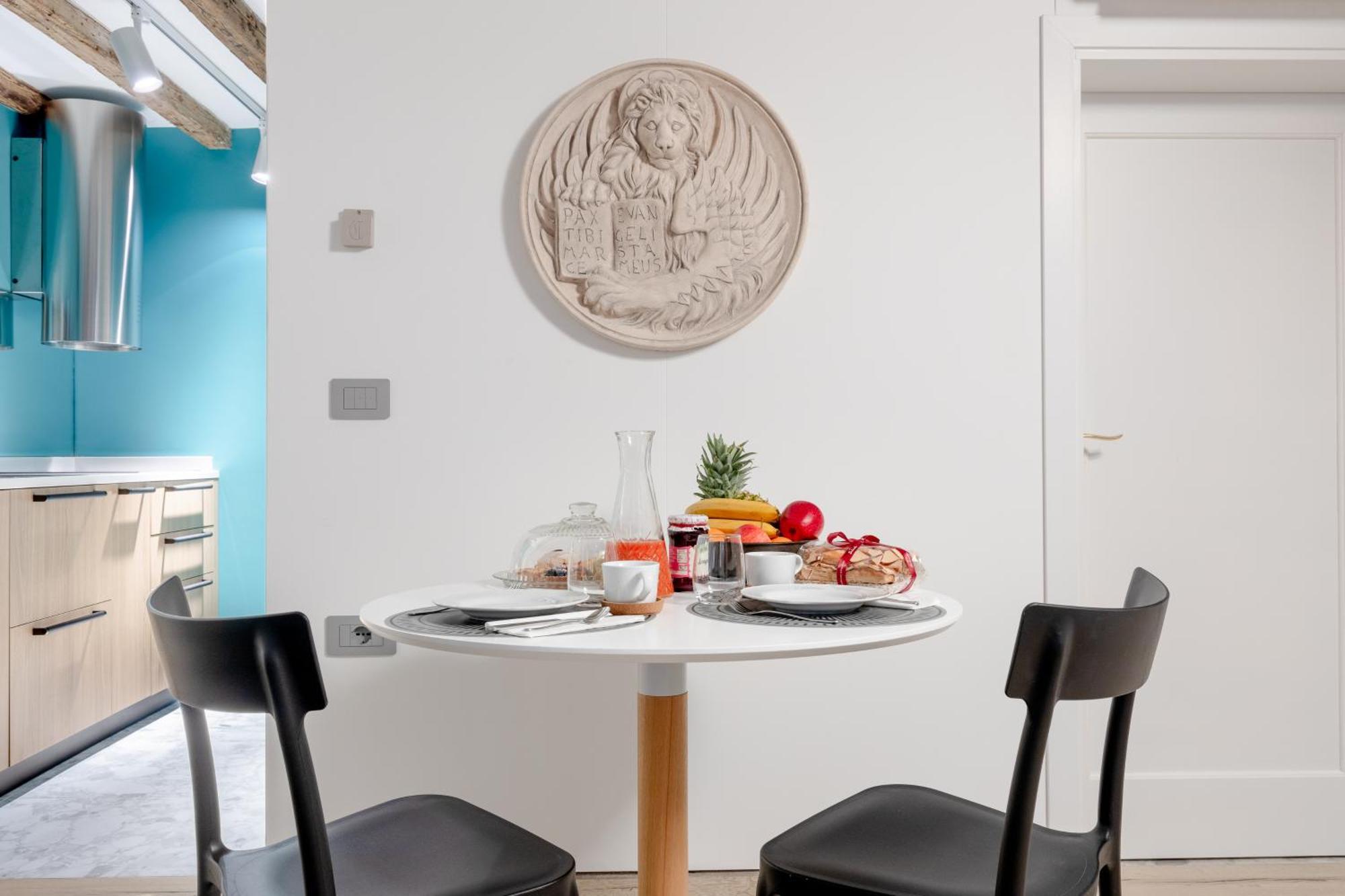 La Caorlina - Pied A Terre - Bas-Relief Apartment Venice Exterior photo